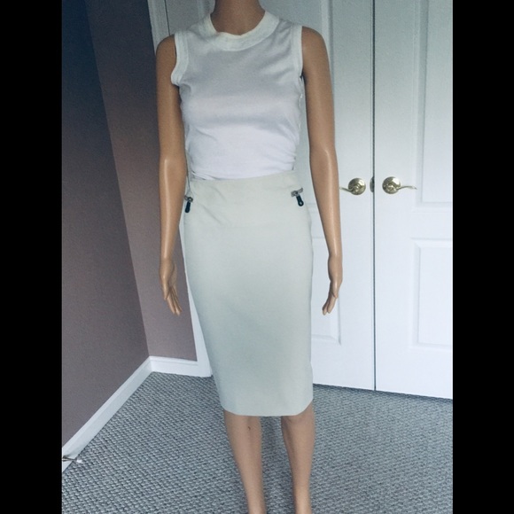 🎉HP🎉Mandorlamara High Waisted Pencil Skirt - Picture 8 of 9